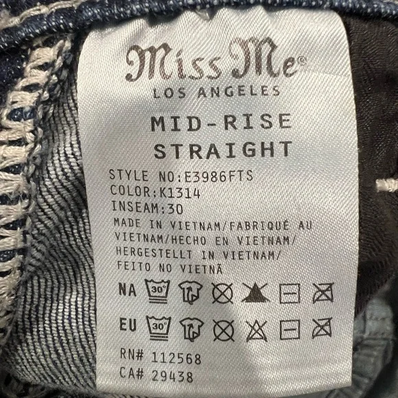 Miss Me Jeans 💗 - Picture 3 of 3